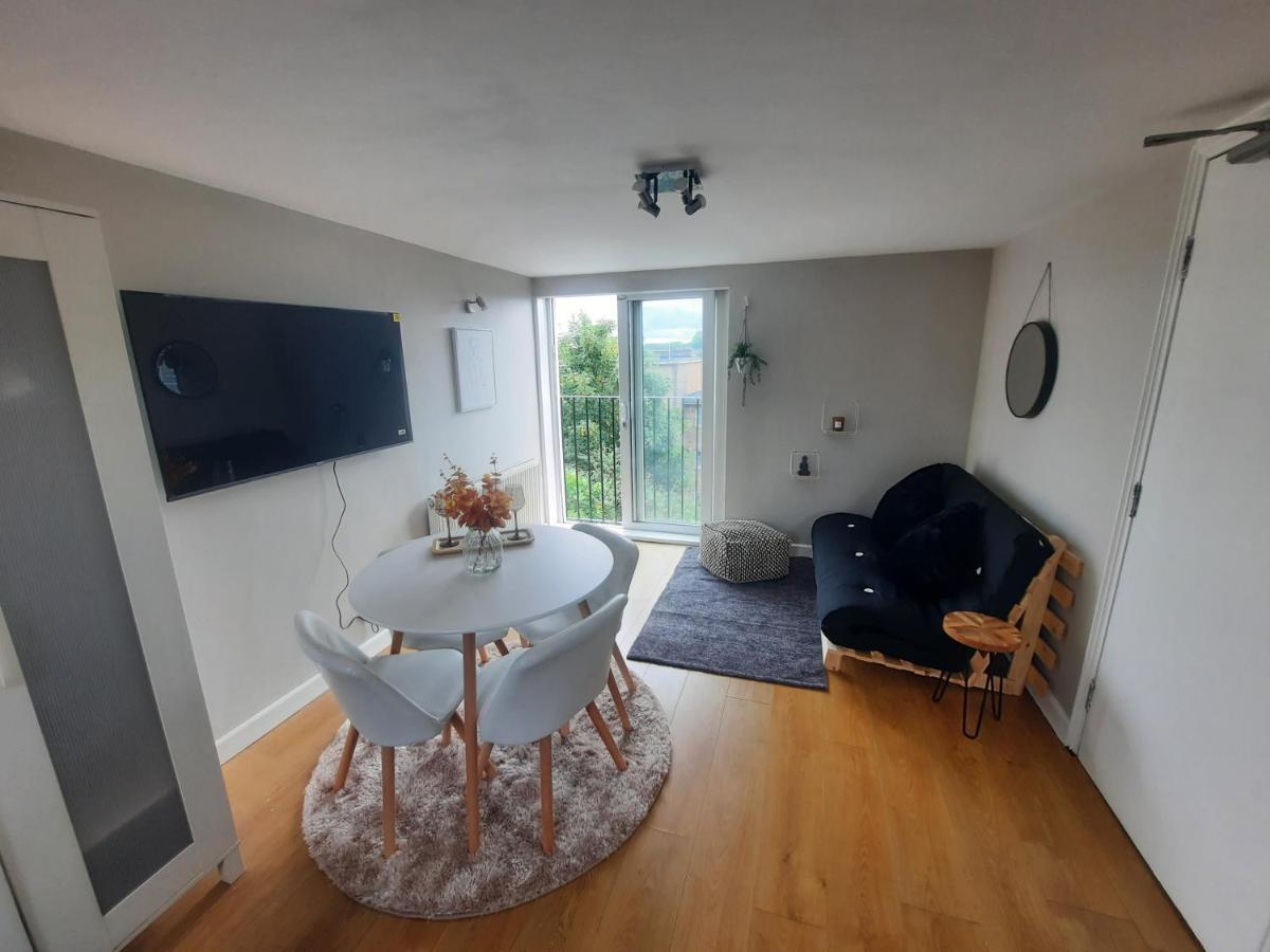 Alross Studio Flat / Private Bathroom London Exteriör bild